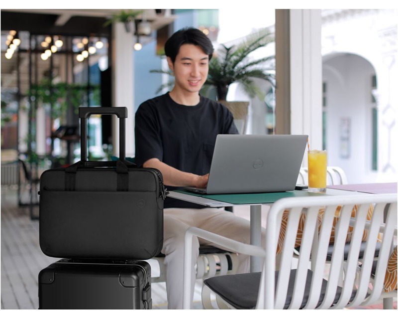 Torba za laptop 15.6 inch EcoLoop Pro Briefcase CC5623 3yr